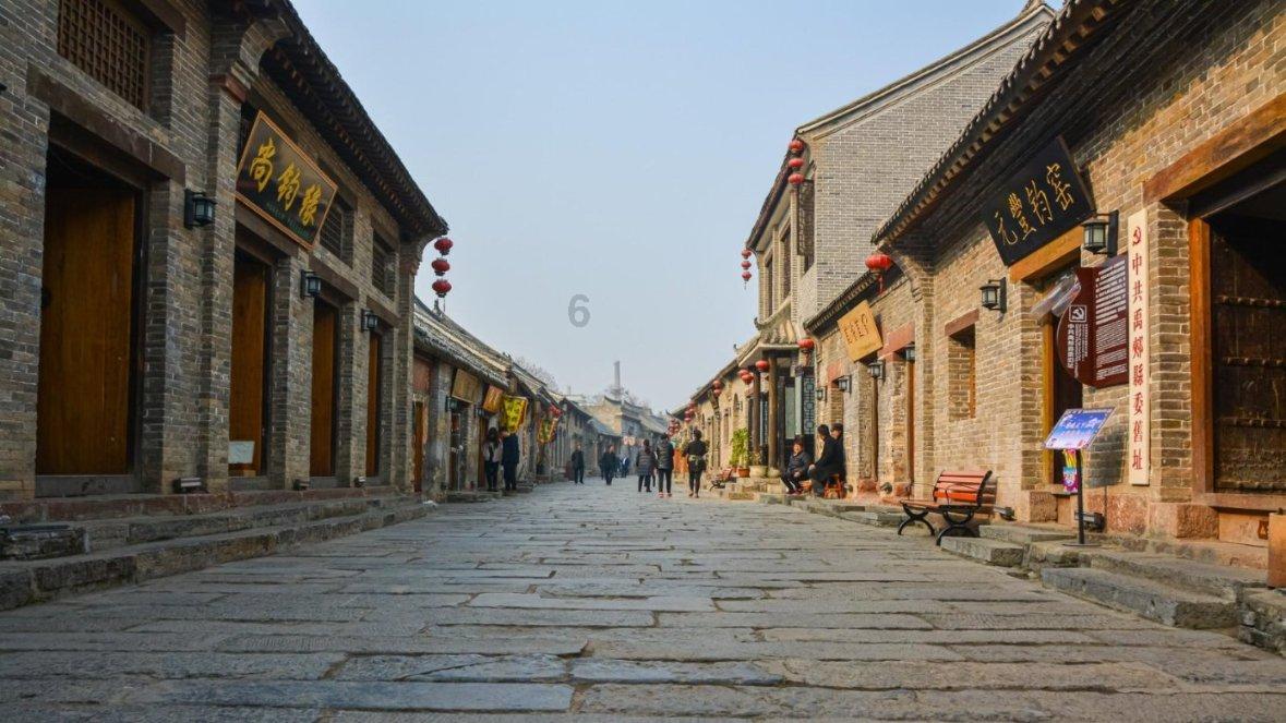 证监会:将充实应对市场波动的政策工具 及时做好风险对冲