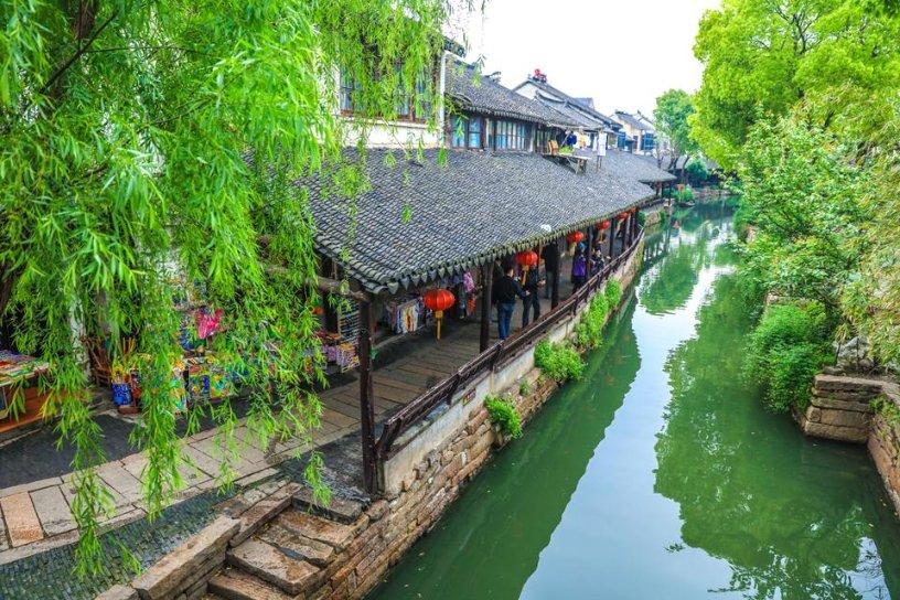 在京带孙子的江西七旬夫妇提前返乡:回去筹备春节家庭大聚会